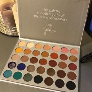Brand New MorphexJaclynHill Palette 💋